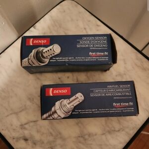 Denso Upstream & Downstream Oxygen Sensors 234-4905, 234-9133 Nissan Altima 2013